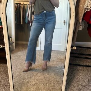 Mica distressed stretchy jeans